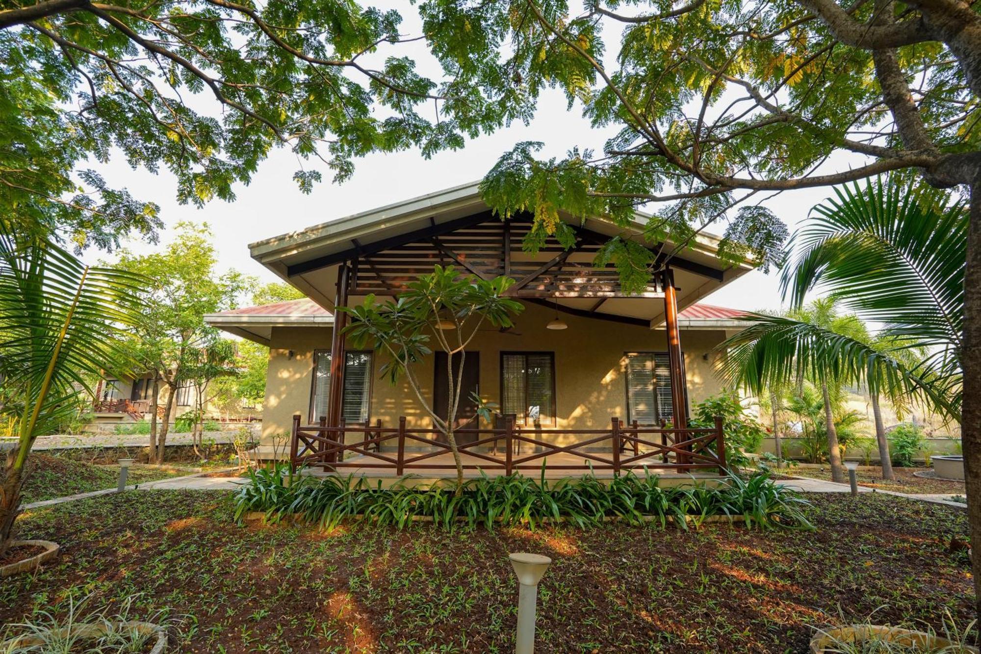 E&G Green Courts Resort At Koroli Hill Station Nashik Extérieur photo