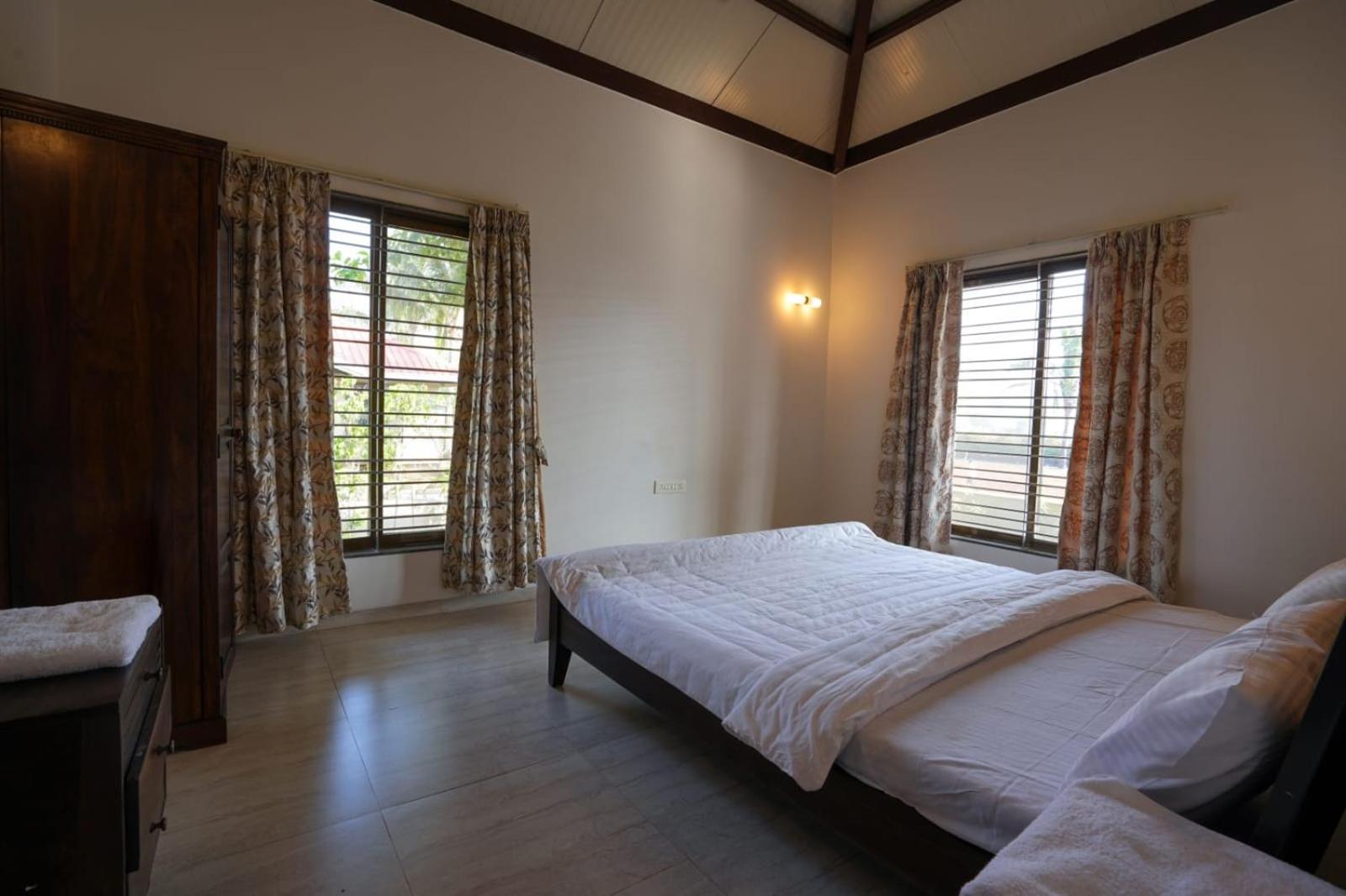 E&G Green Courts Resort At Koroli Hill Station Nashik Extérieur photo